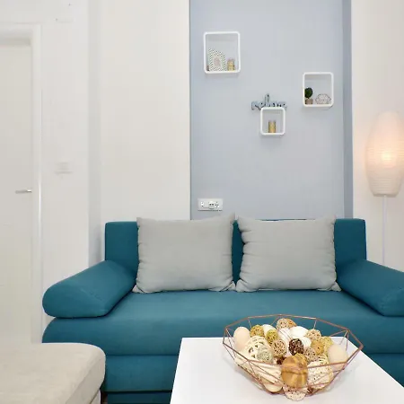 Apartment Arya *