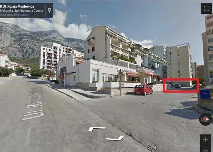 Arya ماكارسكا