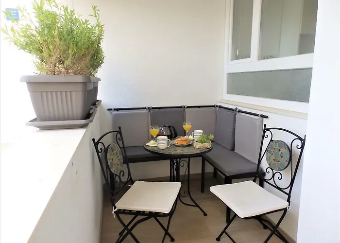 Arya * 马卡尔斯卡